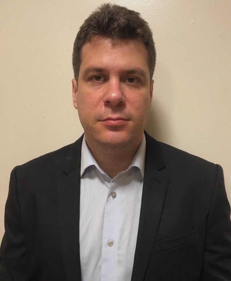 Dr. Rodrigo Dalvit Carvalho da Silva